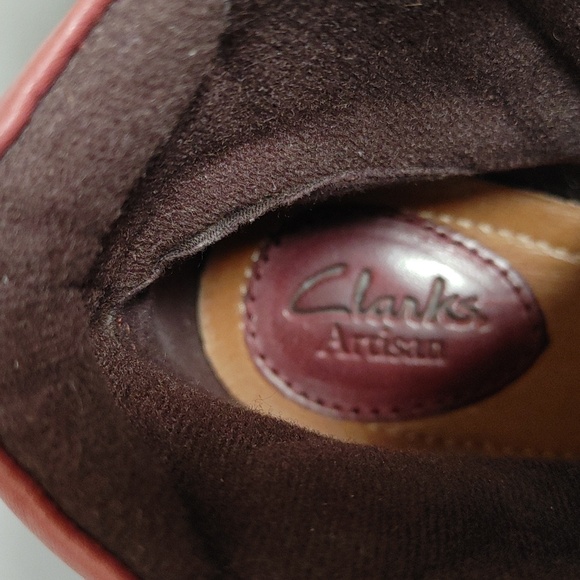 Clarks Artisan Ankle Boots Wine Color Size 6 - Picture 10 of 14